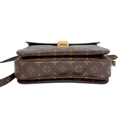 Louis Vuitton Pochette Métis Monogram